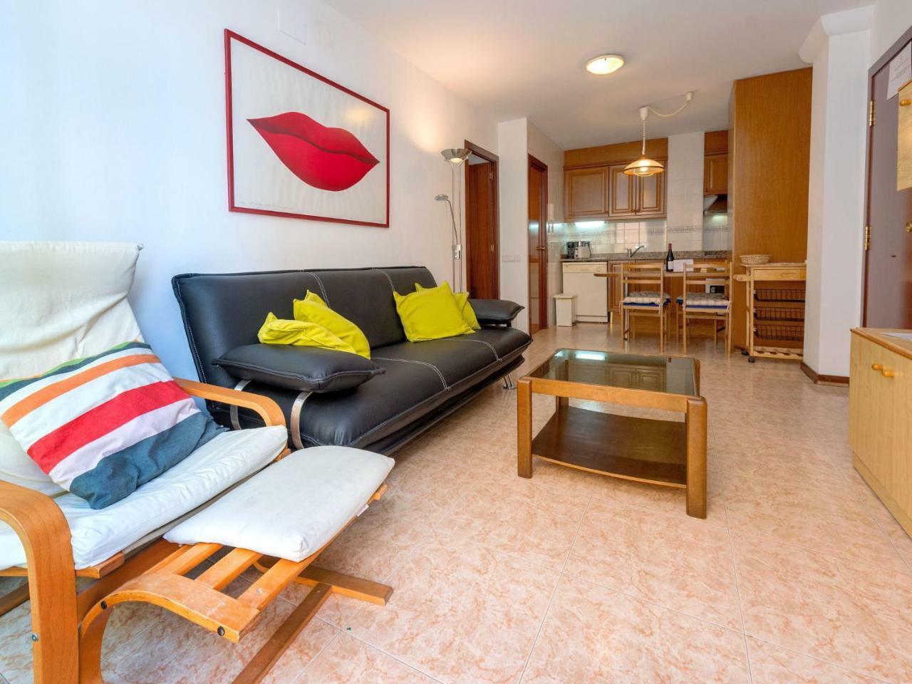 Apartment Primer De Maig By Interhome Sitges Exterior foto